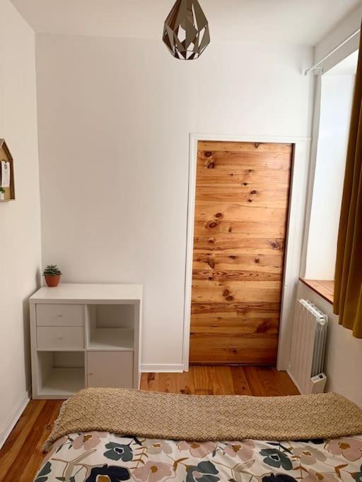 Le Petit Cocon Nimois Apartamento Nîmes Exterior foto