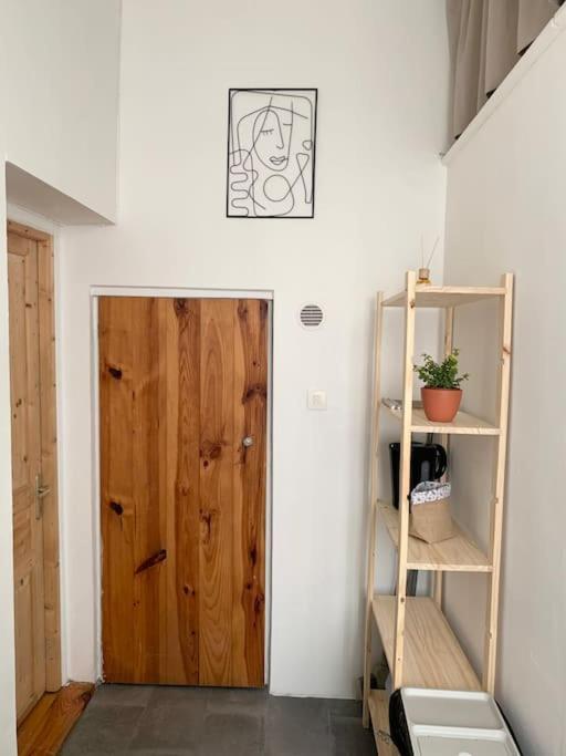 Le Petit Cocon Nimois Apartamento Nîmes Exterior foto